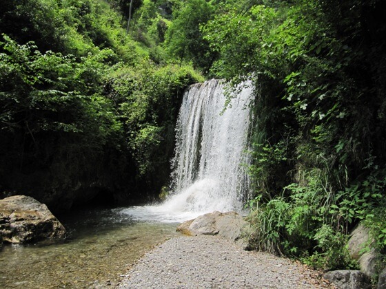 cascate nella valle delle ferriere